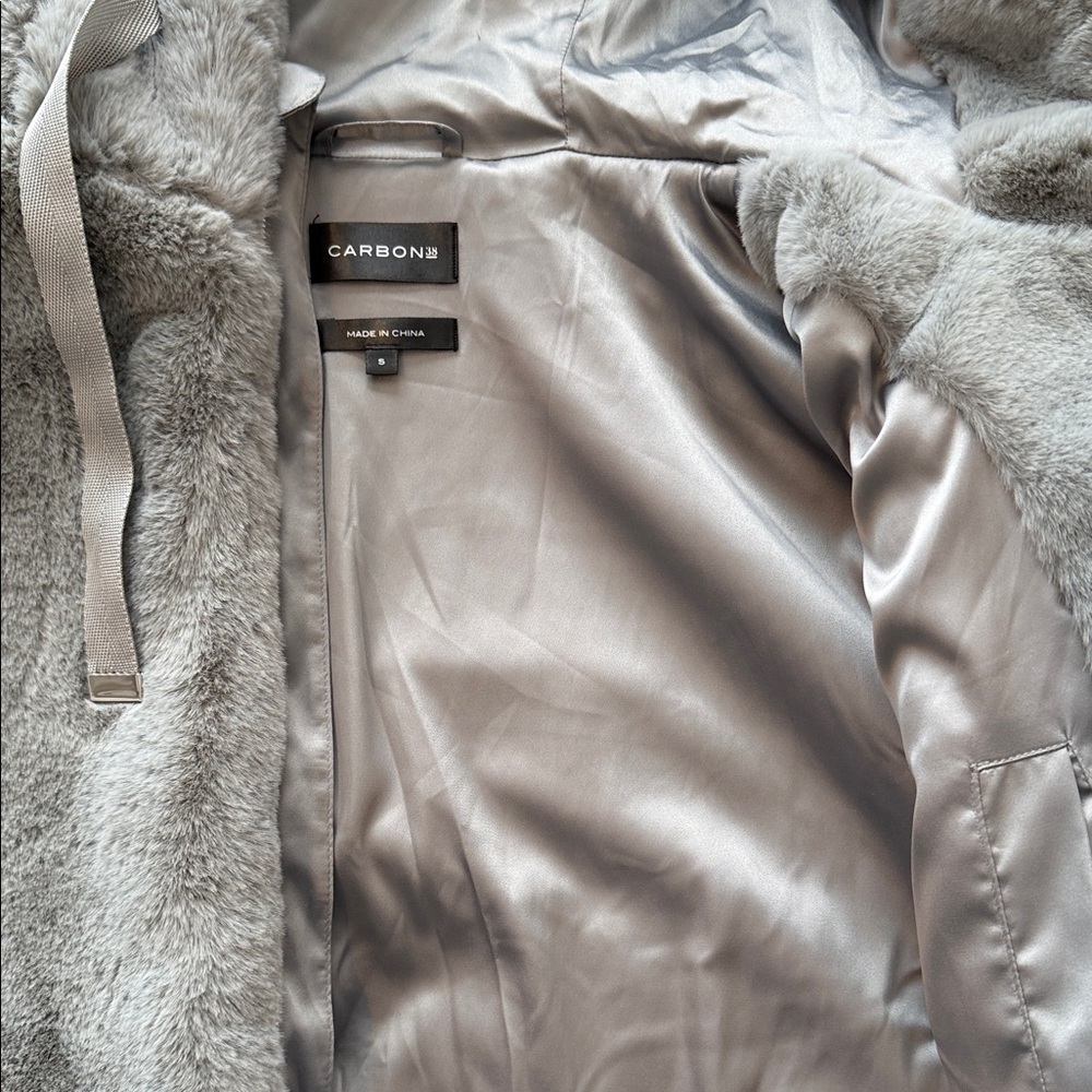 Carbon38 Light Gray Faux Fur Jacket - Picture 2 of 6